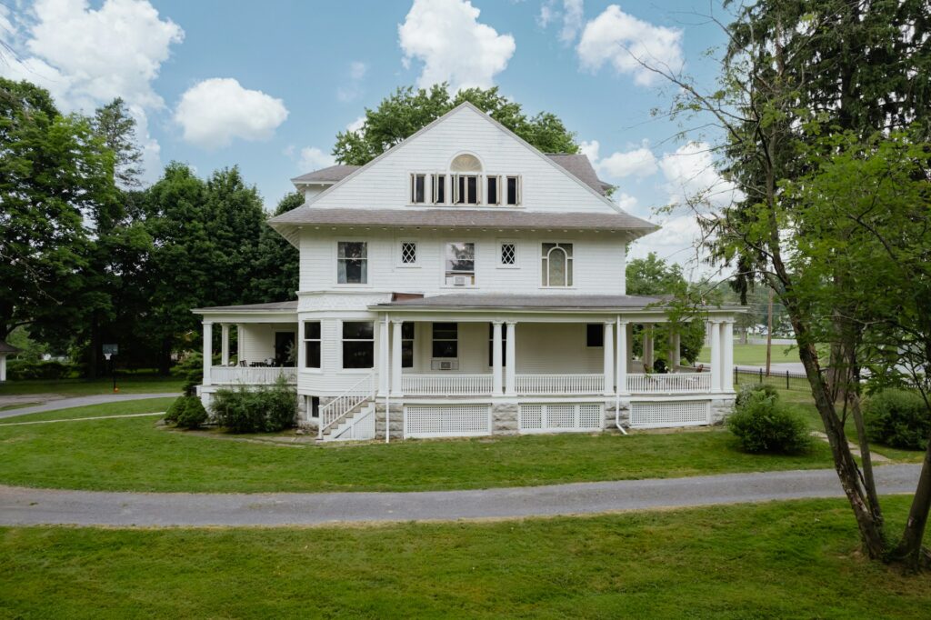 Colonial Style Homes