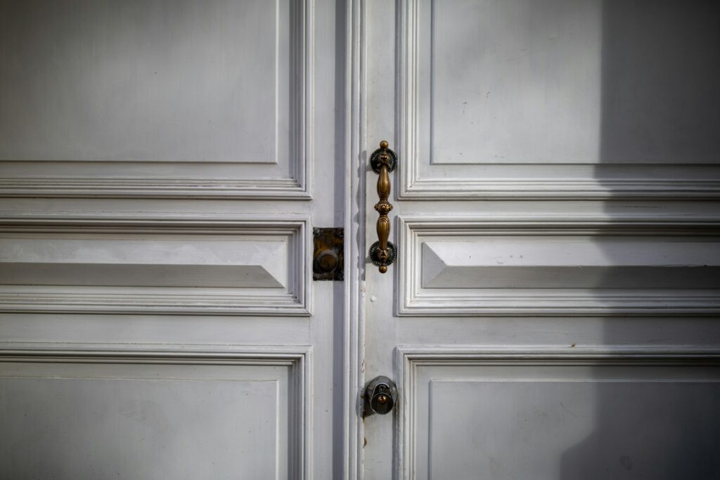 Custom Entry Doors Handle